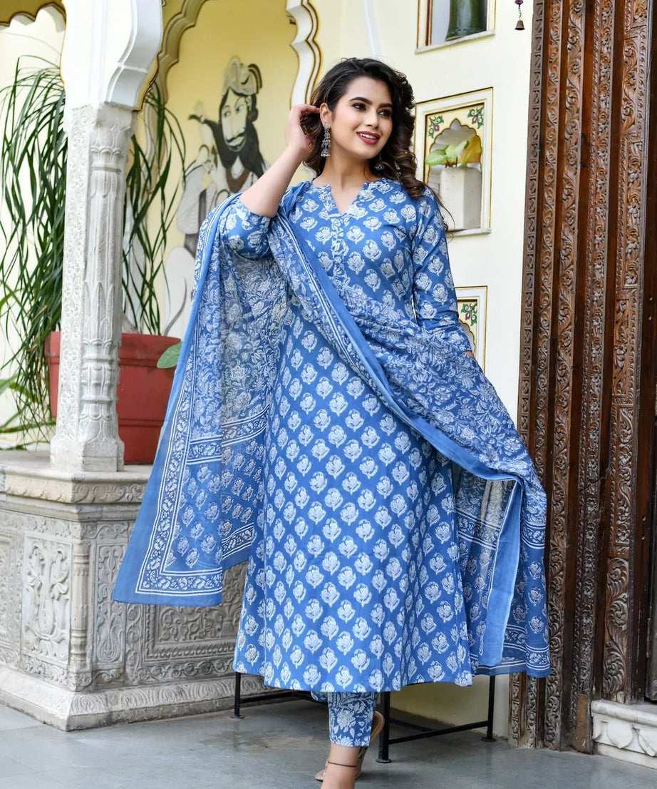 Printed Kurta and Pant Suit Set With Dupatta for Women