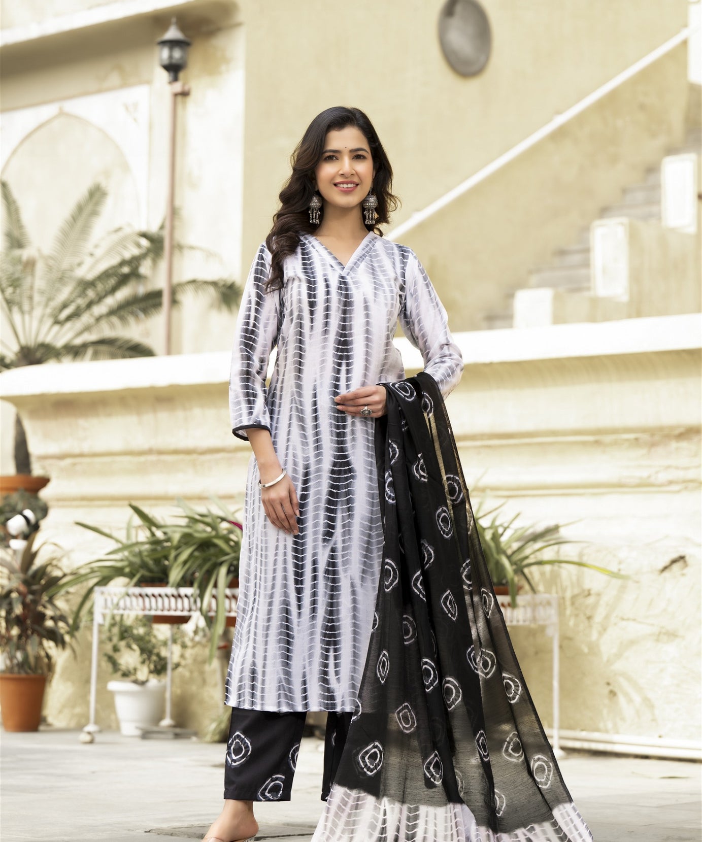 Printed Straight Kurta and Pant Set with Dupatta