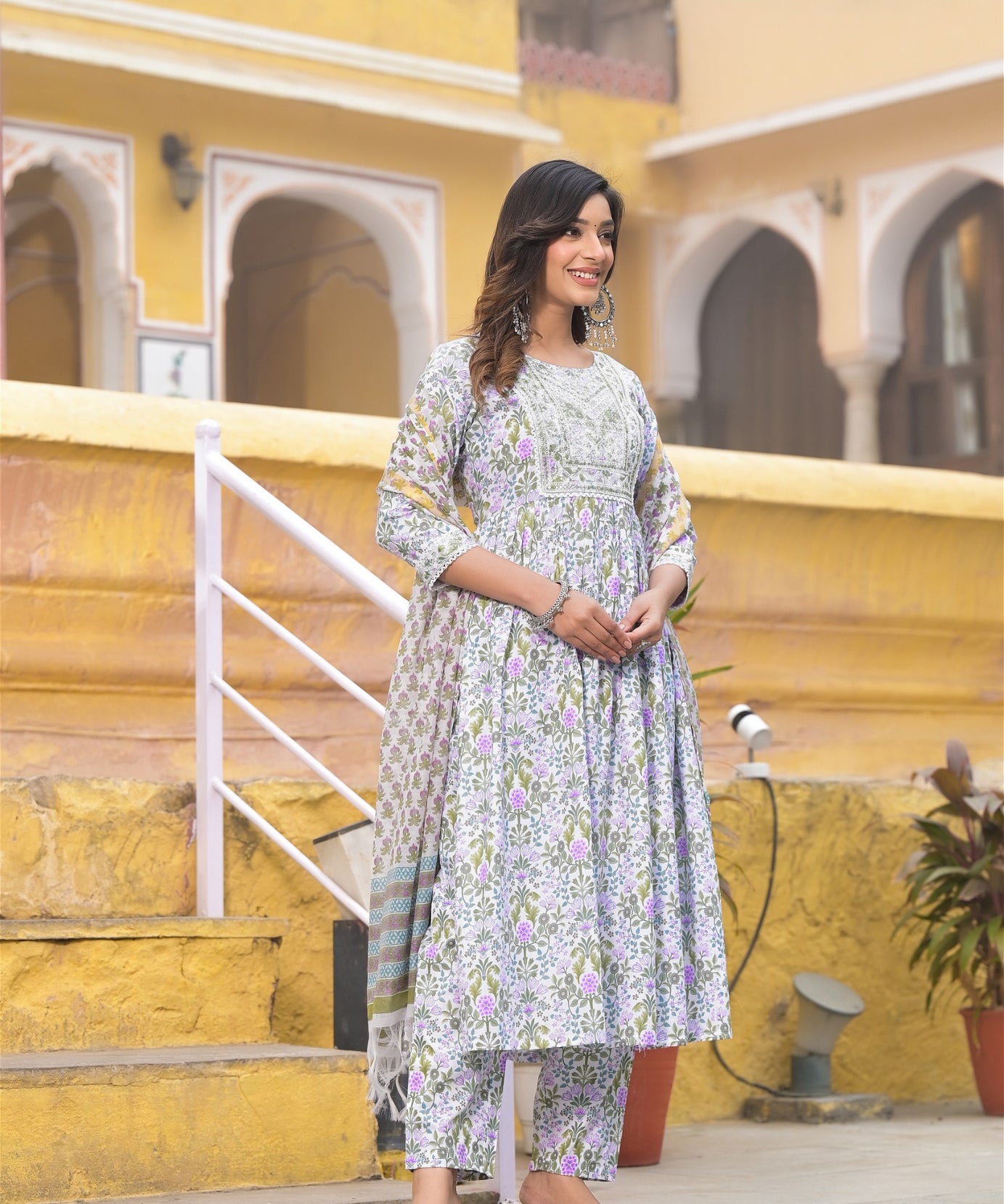 Simple and Attractive Daily Wear Kurta Set for Women