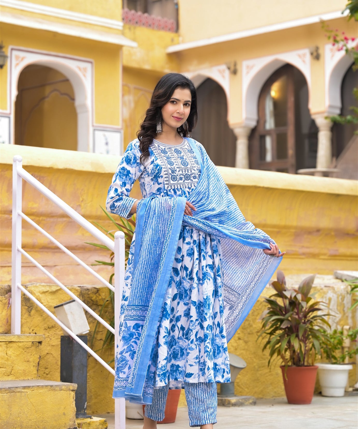 Blue and White Simple Daily Wear Kurta Set for Women