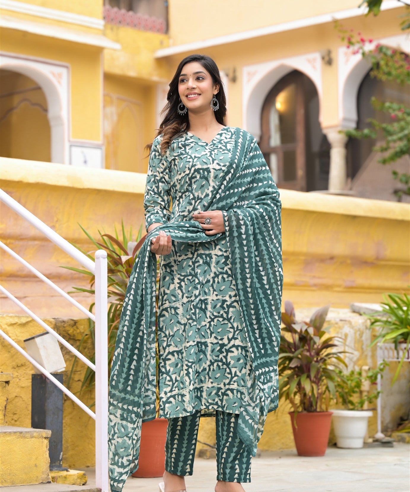 Women's Straight Block Printed Kurta and Pant Set with Dupatta in Beautiful Color