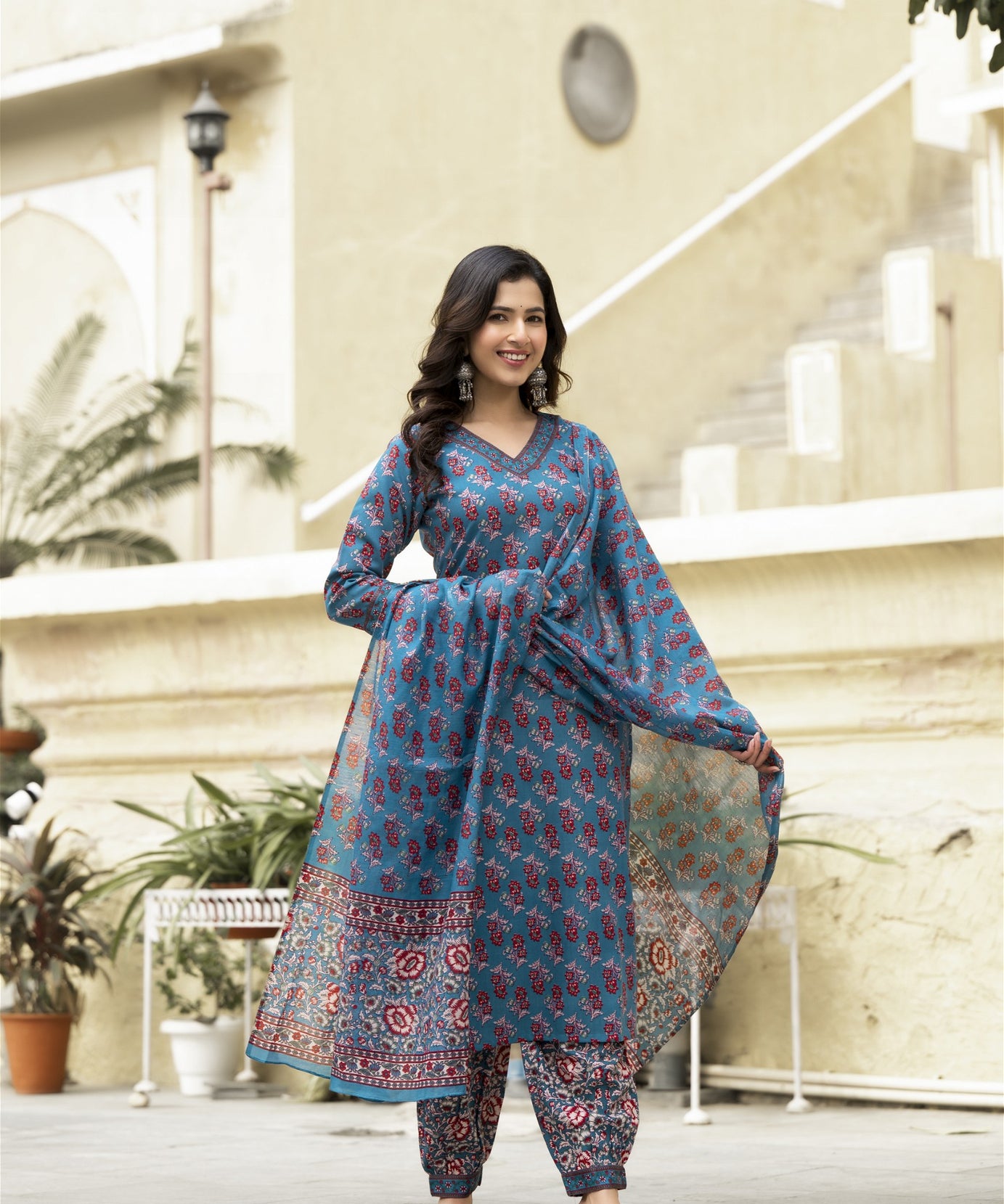 Everyday Chic Kurta Set with Bottom and Dupatta for Womenily Wear Kurta set With Bottom and Dupatta set for Women