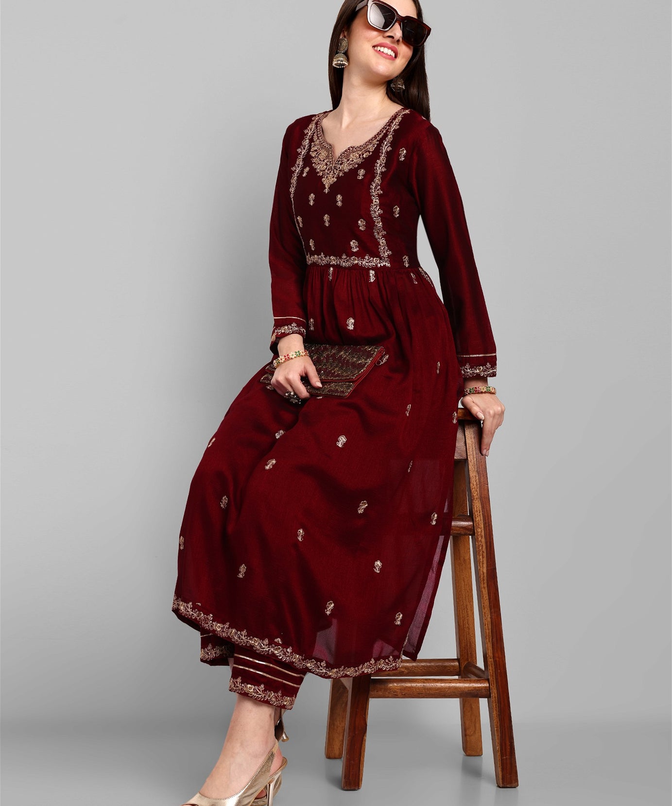 Women Embroidered Vichitra Silk kurta Pant set in Maroon Color