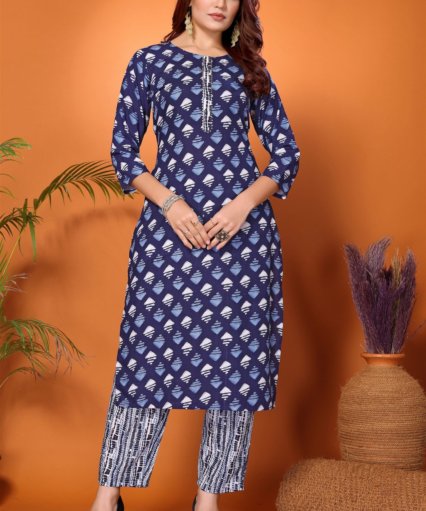 Beautiful Straight Rayon Kurta and Pant Set For Women